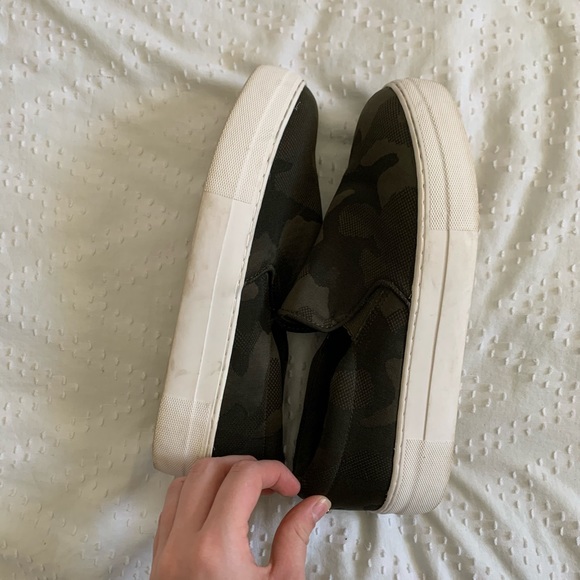 Shoes!! - Picture 2 of 3